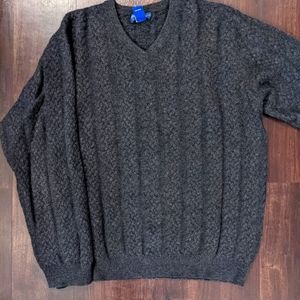 Gray Joseph and Lyman Cashmere Sweater L
